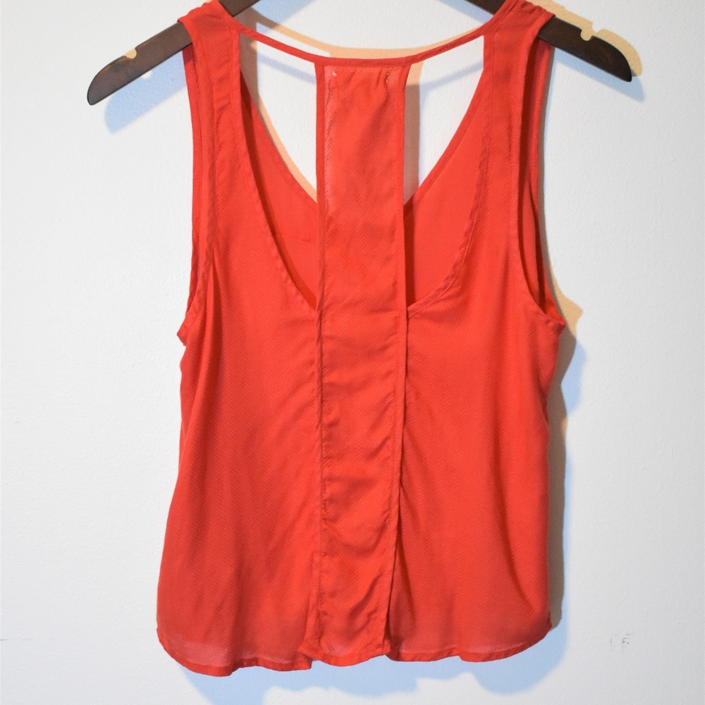 UO Silence + Noise Loose Open Back Tank - Picture 6 of 6